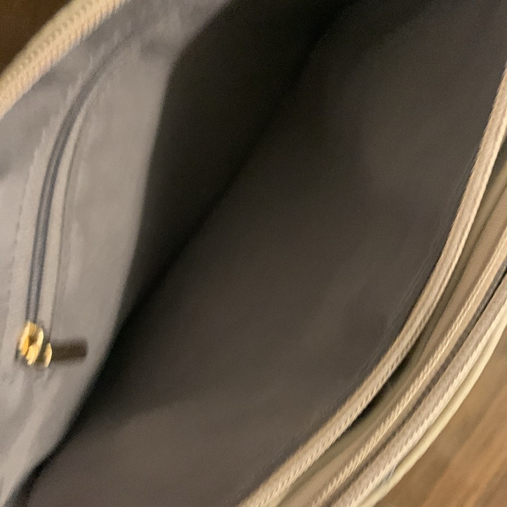 Purse - Picture 5 of 5